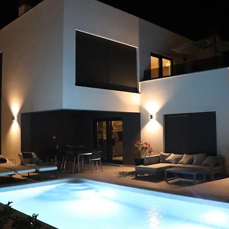 Meerbrise - Luxury Villa Banjole Extérieur photo